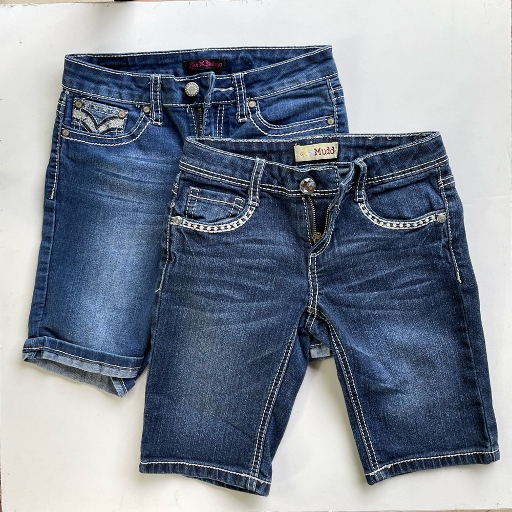 Love Indigo, Mudd, Lot of Two Denim Bermudas Shorts Sz 10.